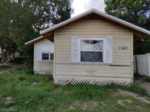 1912 E Waters AVE, Tampa, FL 33604