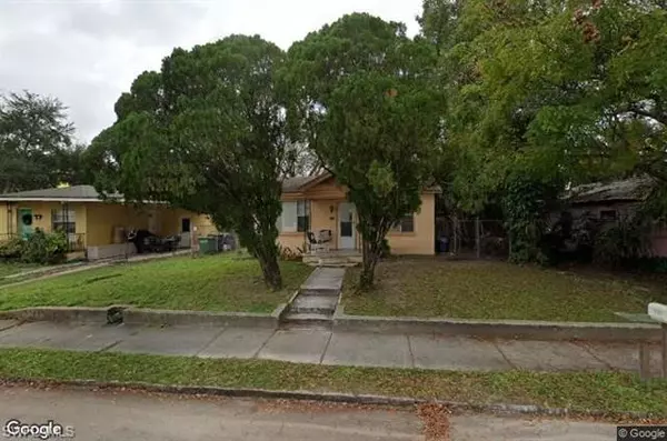 1716 W Chestnut ST, Tampa, FL 33607