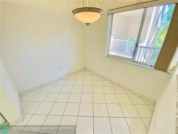 Tamarac, FL 33321,7600 Trent Dr  #412