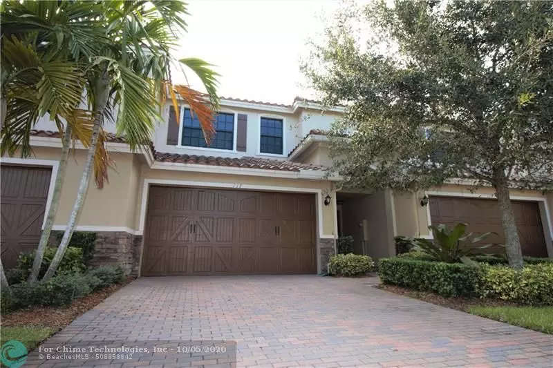 117 Riverwalk Cir, Plantation, FL 33325