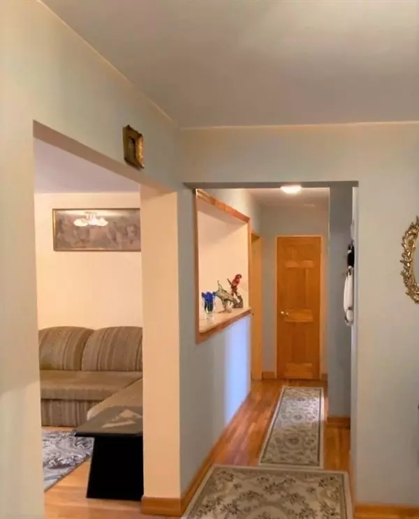 Brooklyn, NY 11235,2552 East 7 ST #5H