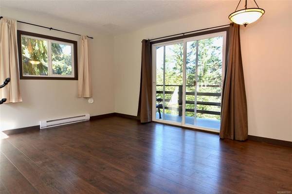 Salt Spring, BC V8K 1K1,138 Woodland Dr