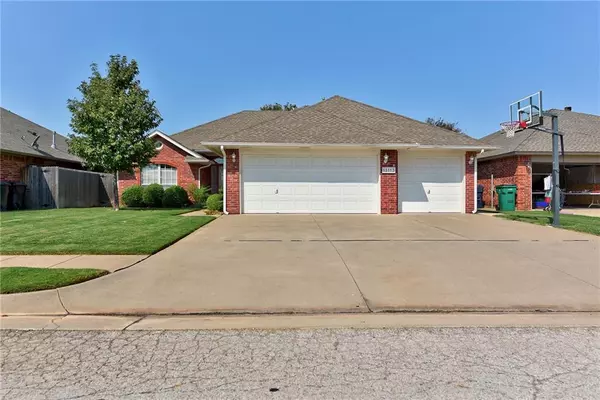 Oklahoma City, OK 73170,13113 Boxwood Court