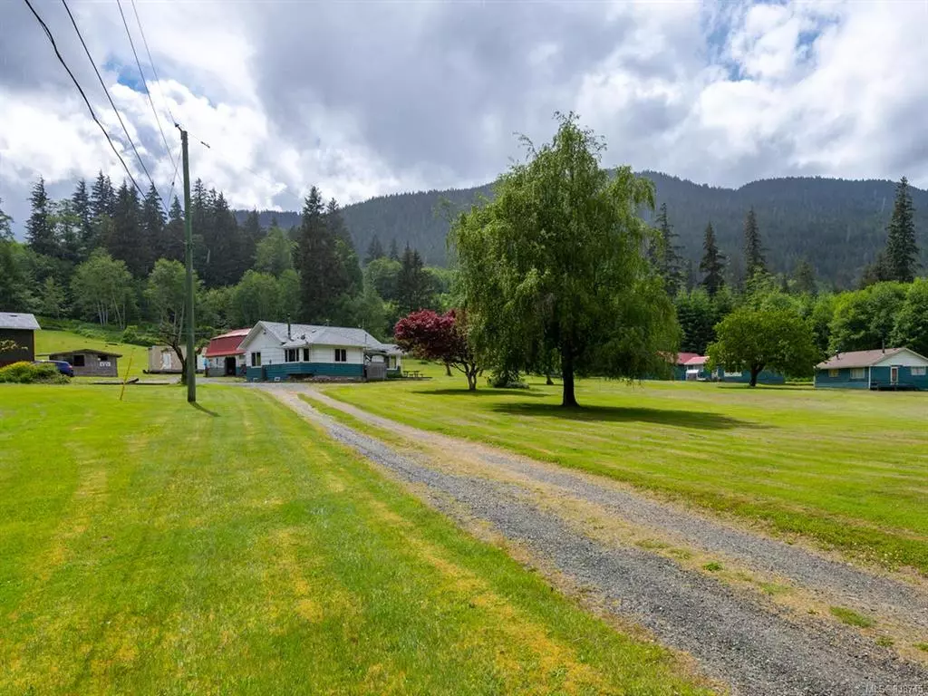 Sayward, BC V0P 1R0,989 Frenchman Rd