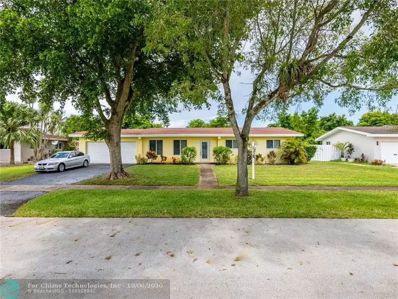 1080 NW 74th Way, Plantation, FL 33313