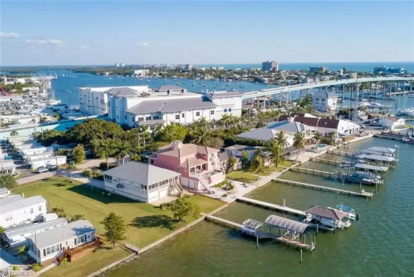 Fort Myers Beach, FL 33931,757 + 761 San Carlos DR