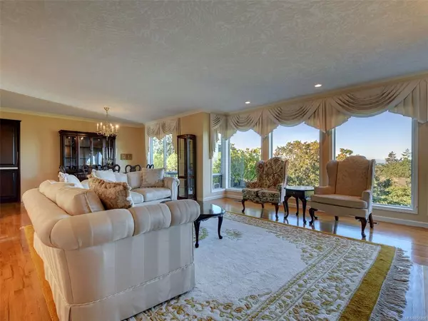 Saanich, BC V8P 3H6,3677 Kathleen St