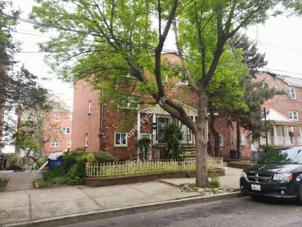557 East 82 ST, Brooklyn, NY 11236