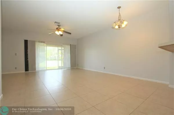 West Palm Beach, FL 33417,4870 Palmbrooke Cir  #4870