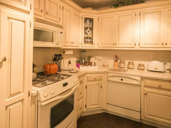 Brooklyn, NY 11228,1122 76 ST