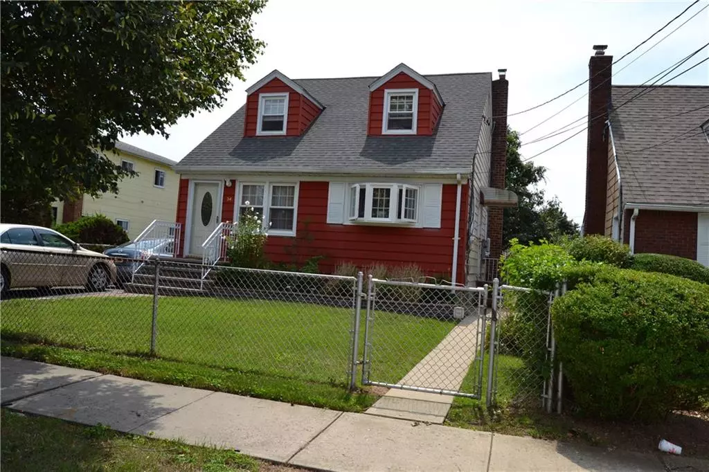 Hampstead Long Island, NY 11550,34 Windsor Pkwy