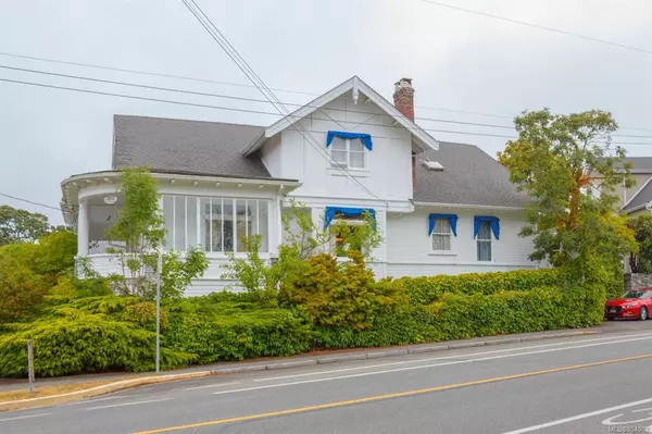 Victoria, BC V8R 3Z3,1803 Belmont Ave
