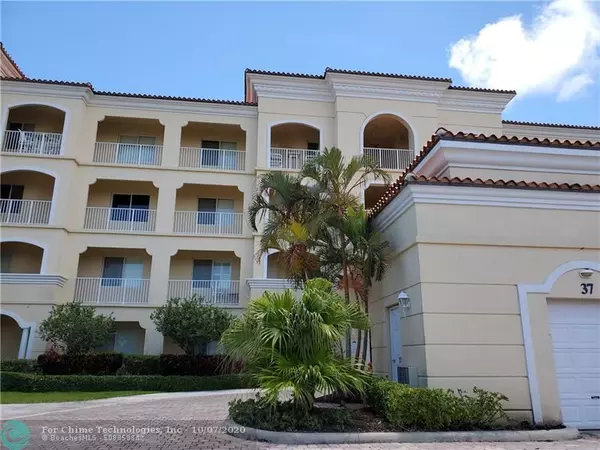 37 Harbour Isle Dr  #302, Fort Pierce, FL 34949