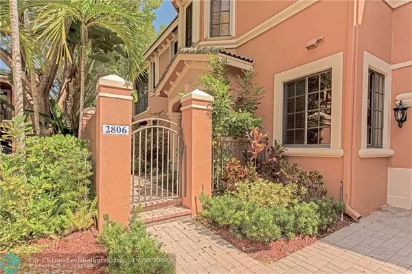 Weston, FL 33332,2806 Kinsington Cir  #27-1