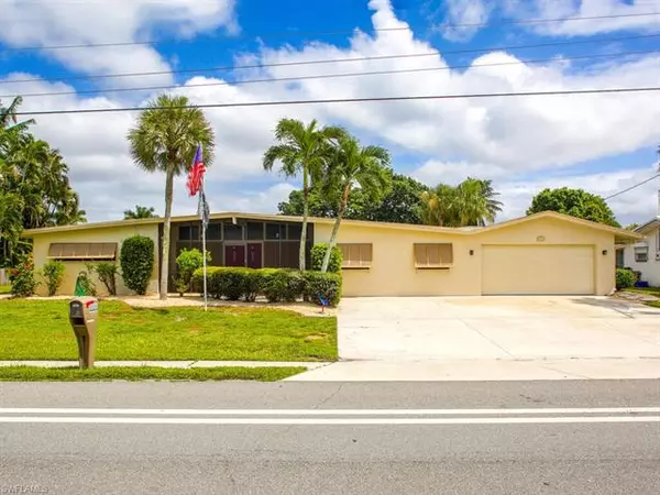 4444 Orange Grove BLVD, North Fort Myers, FL 33903