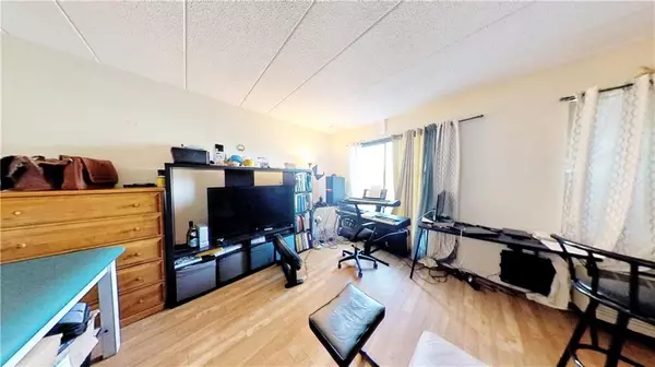 Brooklyn, NY 11236,108-27 Seaview AVE #36A