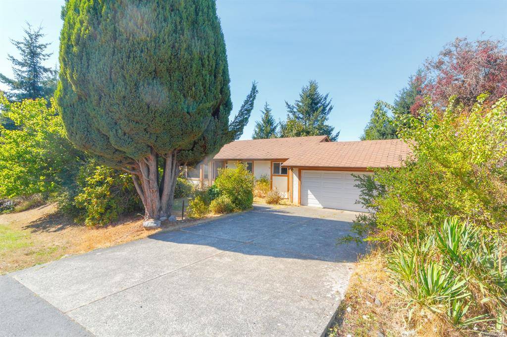 Colwood, BC V9C 3M6,892 Cecil Blogg Dr