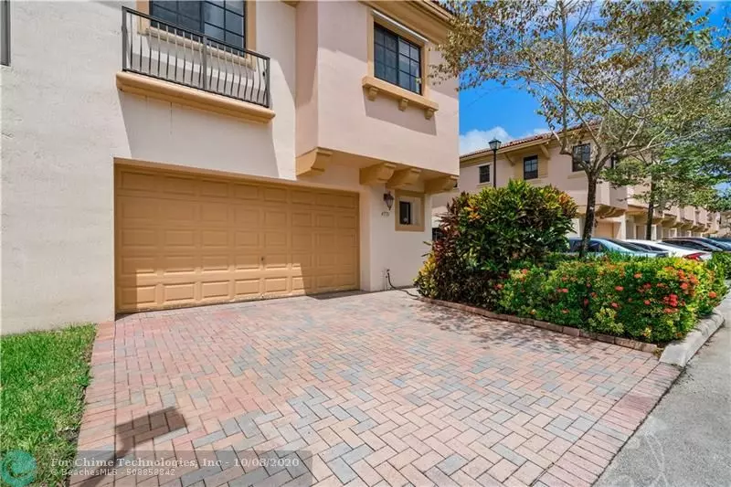 Coconut Creek, FL 33073,4771 Grand Cypress Cir  #4771