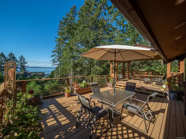 Pender Island, BC V0N 2M2,3721 Privateers Rd