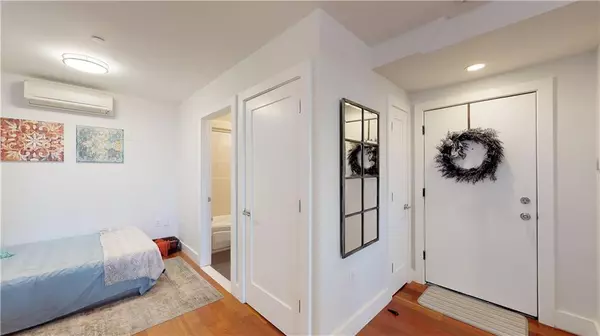 Brooklyn, NY 11209,9917 Shore RD #1A