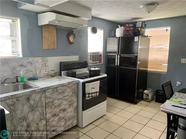 Pompano Beach, FL 33060,840 SW 9th St