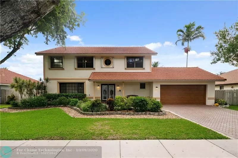 820 Amherst Ave, Davie, FL 33325