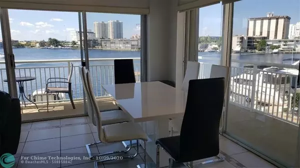 Hallandale, FL 33009,126 Golden Isles Dr  #34A