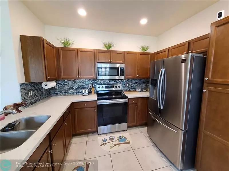 5899 NW 56th Pl  #5899, Tamarac, FL 33319