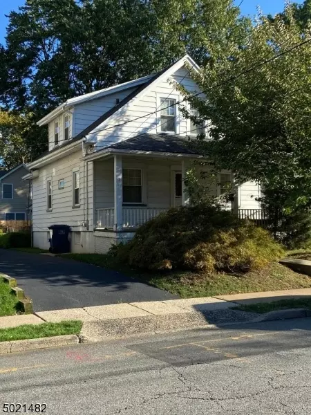 196 HERMAN ST, Hackensack City, NJ 07601