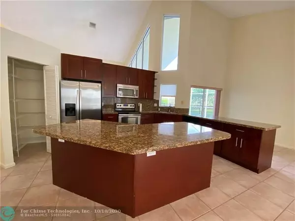 Coral Springs, FL 33067,5103 Chardonnay Dr