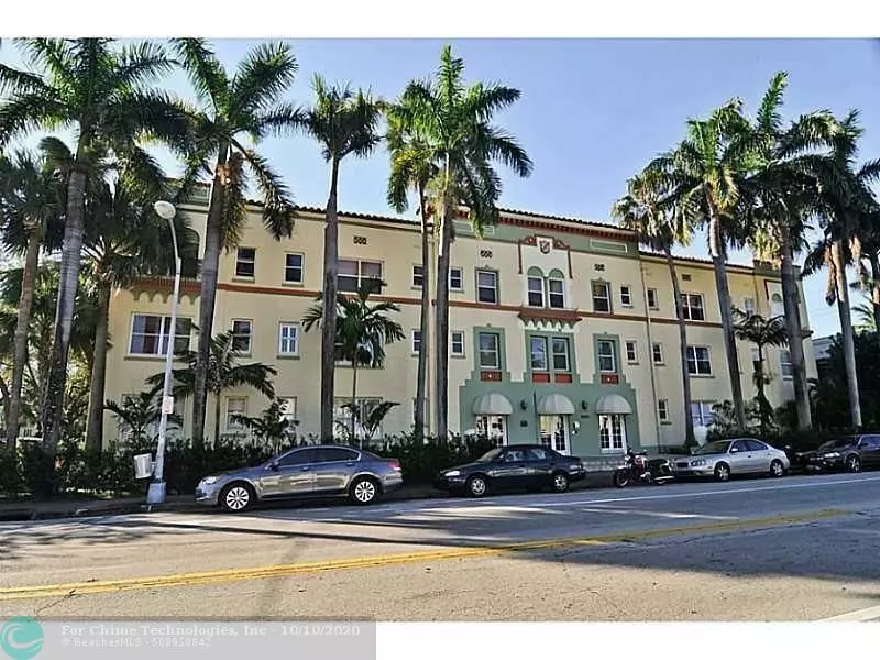 Miami Beach, FL 33139,900 16th Street  #202