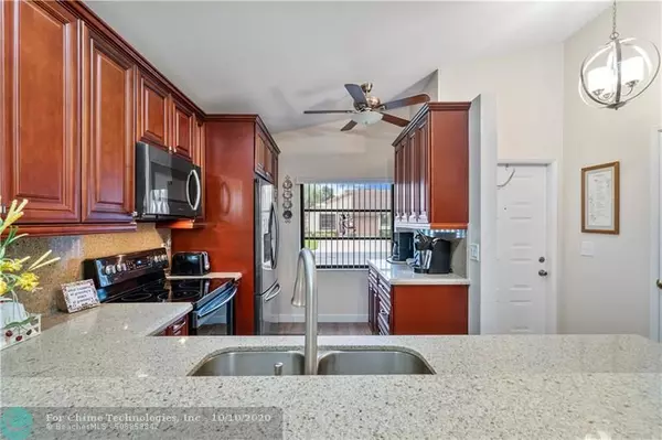 Boca Raton, FL 33496,8046 Summerview Ter