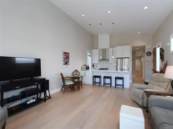 Sidney, BC V8L 2Y6,9618 Fourth St