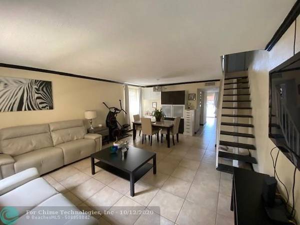 Hialeah, FL 33016,5470 W 26th Ct  #301