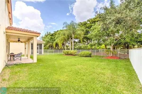 Weston, FL 33327,976 Tulip Cir