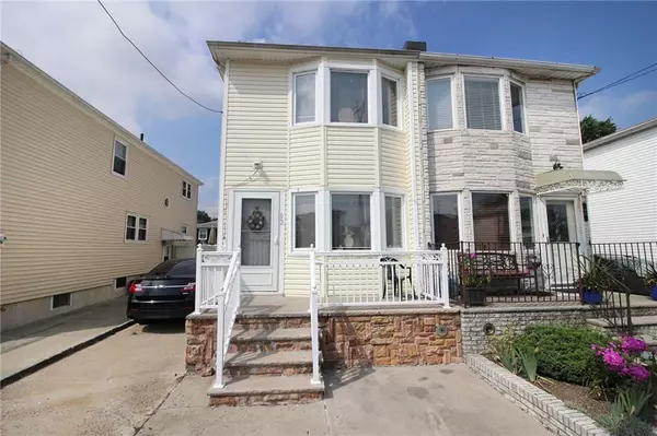 92 LaBau AVE, Staten  Island, NY 10301