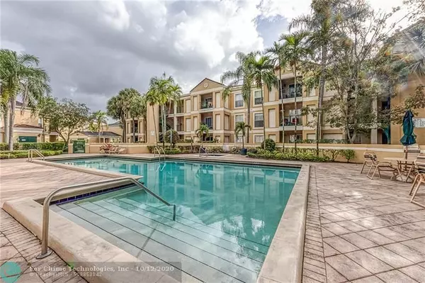 Coral Springs, FL 33071,875 Riverside Dr  #712