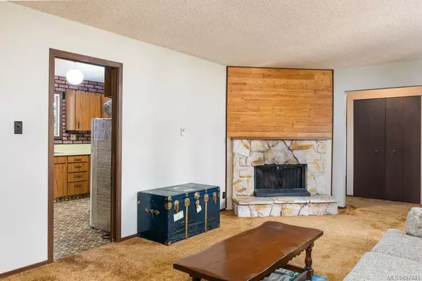 Lantzville, BC V0R 2H0,7500 FOREST TURN Rd