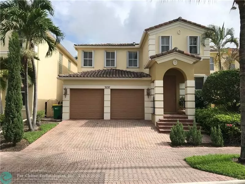 3237 NE 212th St, Aventura, FL 33180