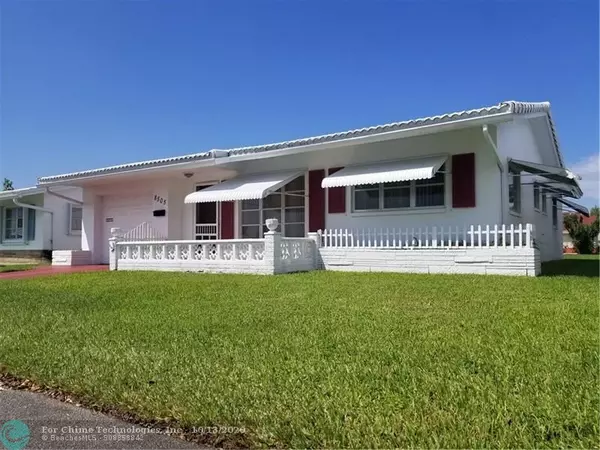 8505 NW 59th Pl, Tamarac, FL 33321