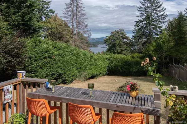 Salt Spring, BC V8K 2E8,143 Price Rd