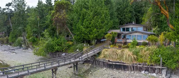 Piers Island, BC V8L 5Y7,71 McKenzie Cres