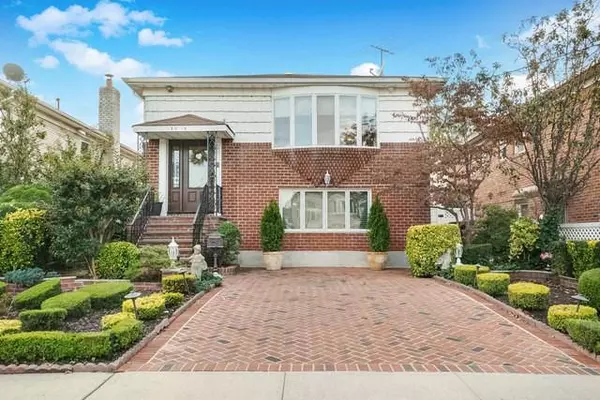 156-18 86 ST, Howard Beach, NY 11414