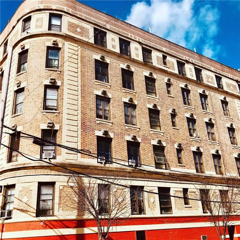Bronx, NY 10459,883 East 165 ST #2E
