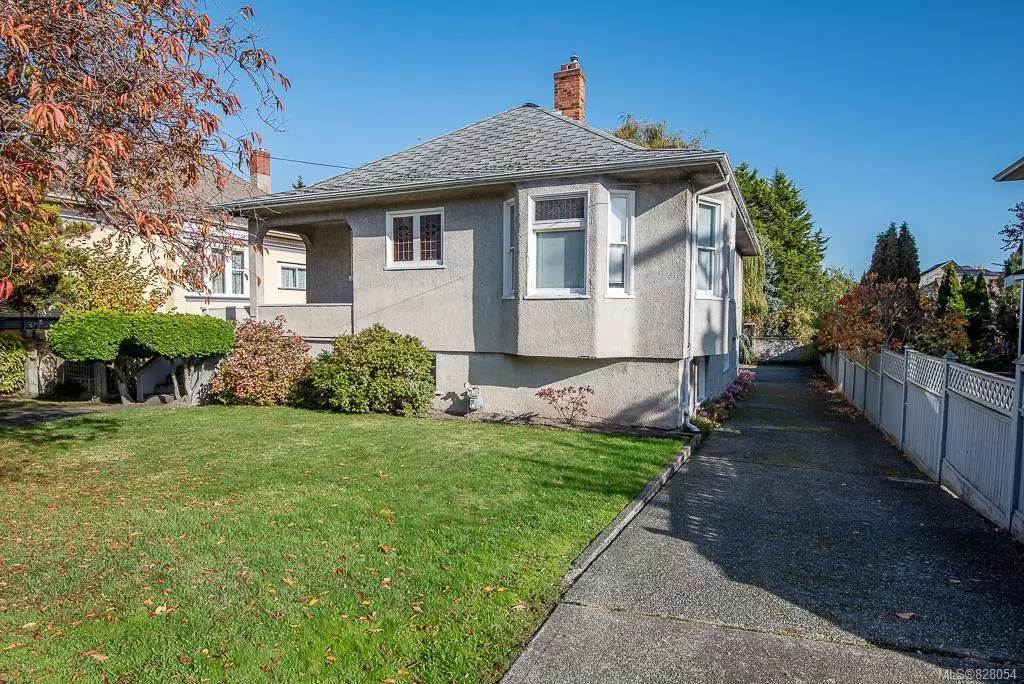 Victoria, BC V8V 3T3,341-343 Vancouver St