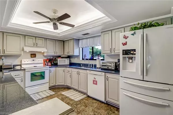 Fort Myers, FL 33919,4575 Trawler CT #202