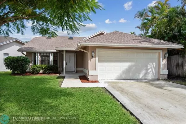 2525 NW 95th Ter, Coral Springs, FL 33065