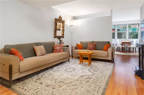 Brooklyn, NY 11230,855 East 7 ST #1M