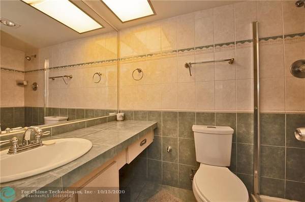 Sunny Isles Beach, FL 33160,301 174th St  #M-10