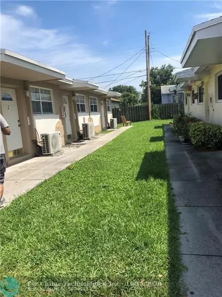 713 SW 3rd Place, Dania Beach, FL 33004